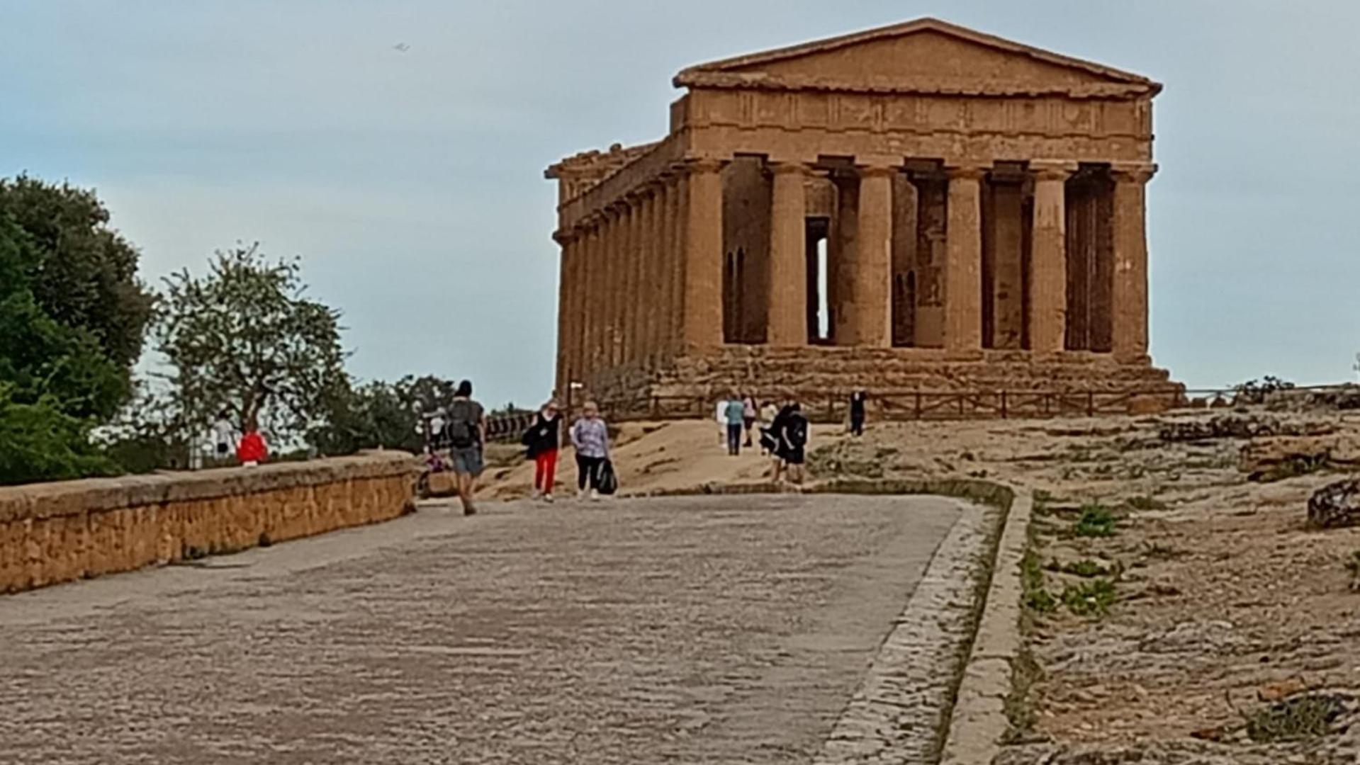 Capinera Bed & Breakfast Agrigento Exterior photo